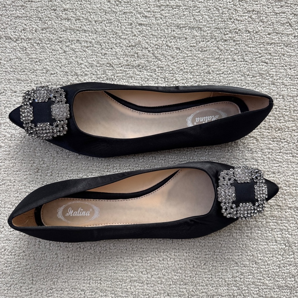 Italina Black Flats with Decorative Buckle - Picture 2 of 5
